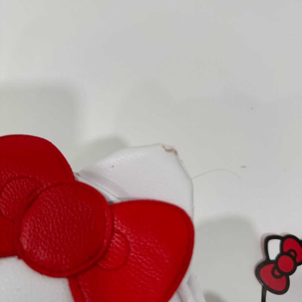 Hello Kitty White and Red Mini Backpack with Bow Accent with Coin Purse Kawaii - Picture 7 of 9